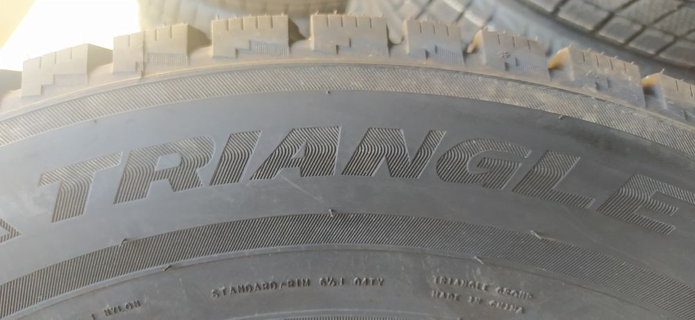 225/65R17 Triangle PL01