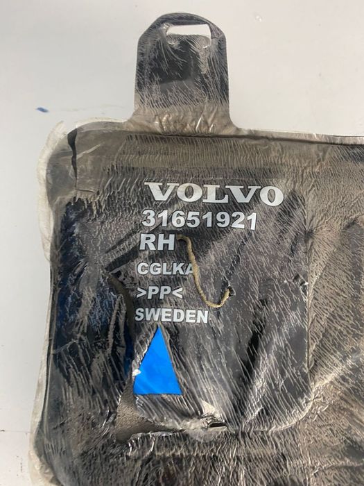 Burete isolatie dreapta VOLVO S90 V90 2017+ 31651921