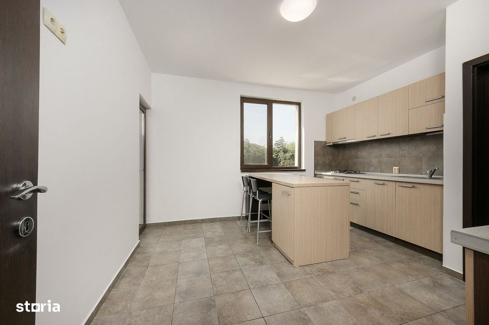Vilă exclusiv rezidențială, Cortina Residence