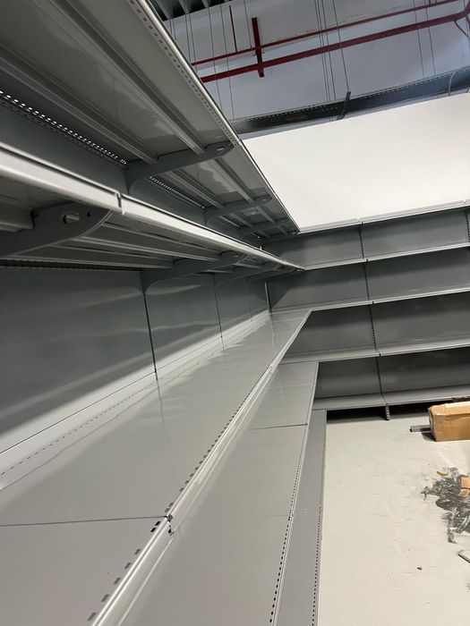 Rafturi Magazin!!350 lei metrul liniar!!!