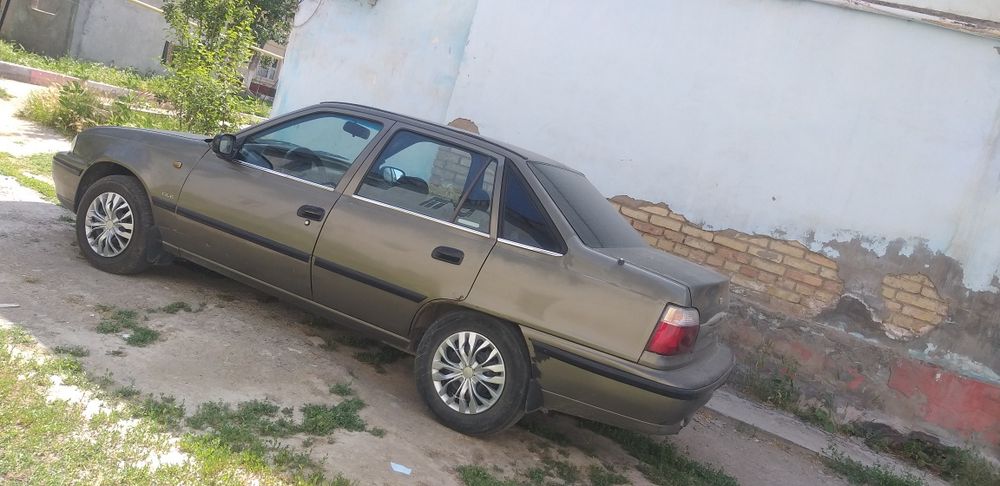 Nexia 1 2001года