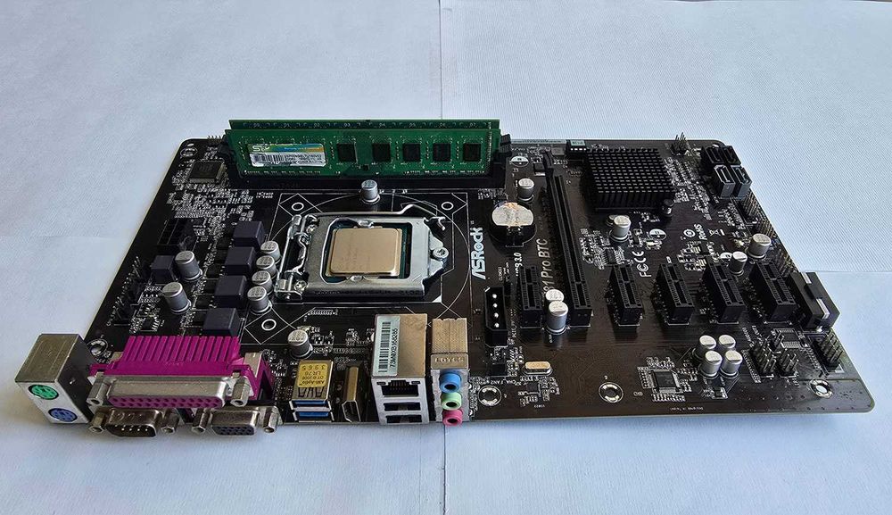 Комплект дъно, процесор и рам ASROCK h81 Pro + Pentium G3260 + 8Gb Ram