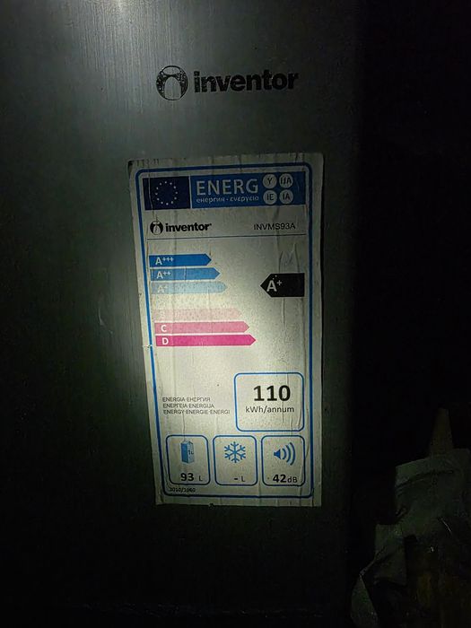 Vand frigider 93 litri