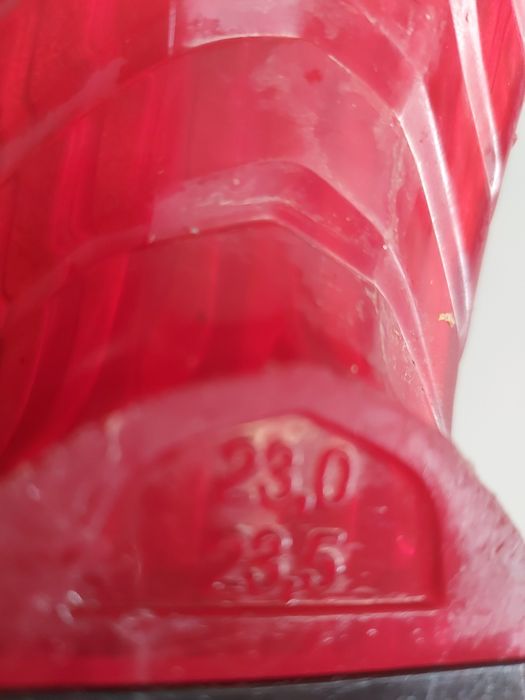 Clăpari Atomic 23-23,5