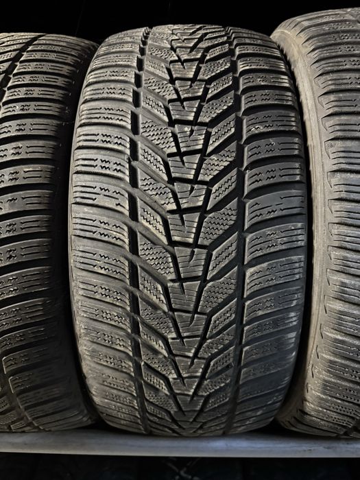 Anvelope 245/40/19 Hankook