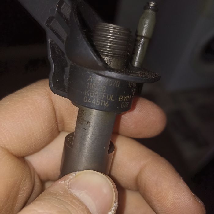 Форсунка от Мерседеса 642 мотор