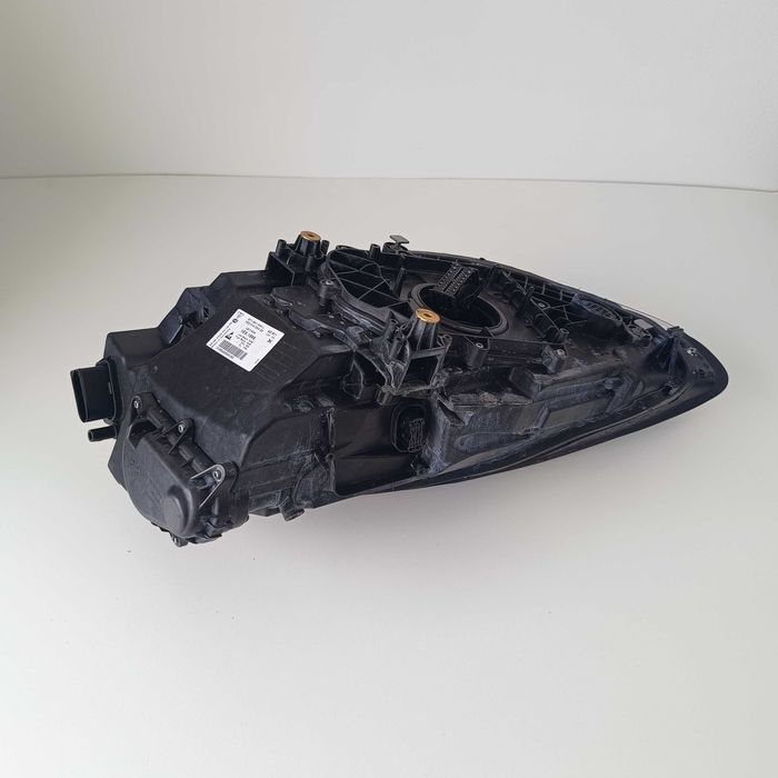 Десен фар за Porche Panamera 971 FULL LED след 2016г