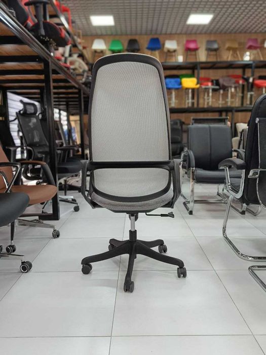 Кресло для офиса и дома - COZY  белый