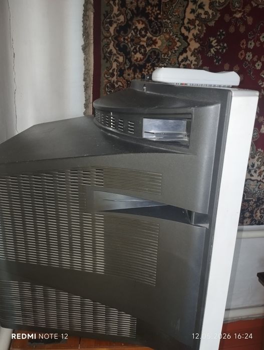 Продам телевизор JVC
