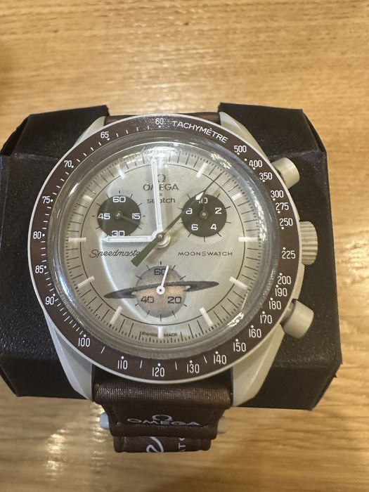 Omega Moonswatch “Mission to Saturn”