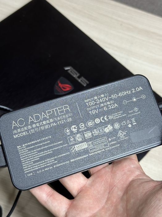 Игровой ноутбук Asus