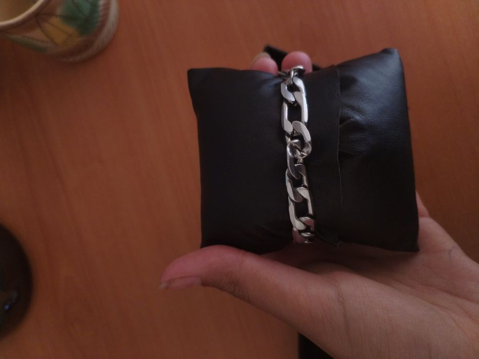 Мъжка гривна от неръждаема стомана