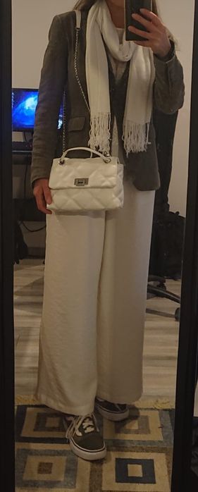 Pantaloni XS alb