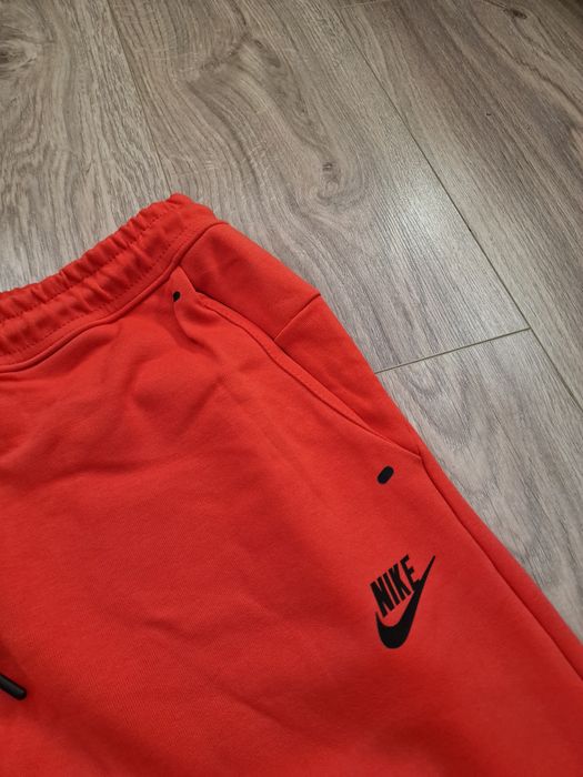 Страхотно мъжко долнище NIKE размер S M L XL