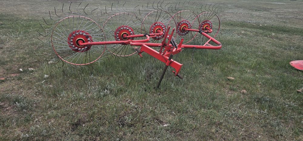 Продам ворошилку