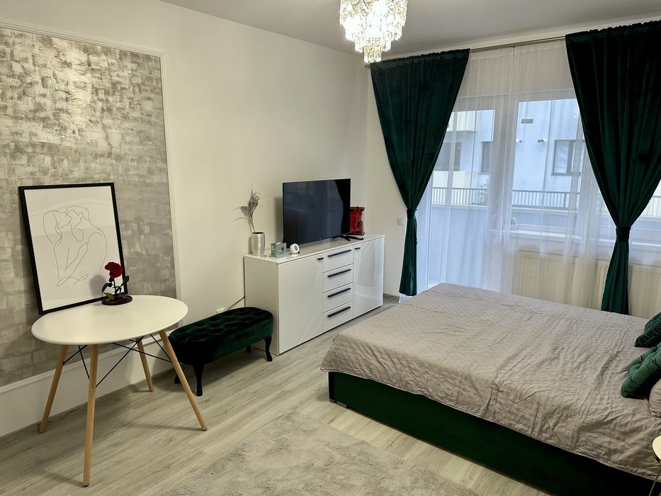 Vand apartament Floresti-zona Terra