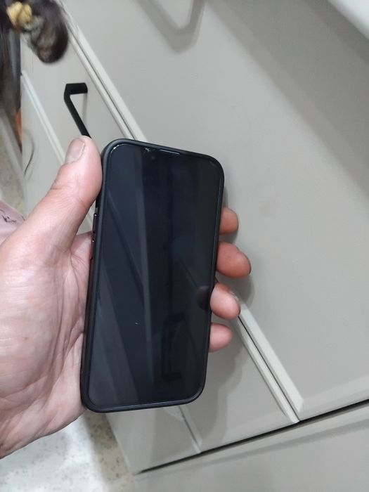 Айфон 14,128,памяти,