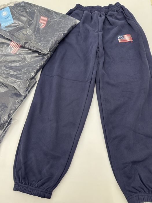 Детское одежда отличном цене.Качество хорошое.