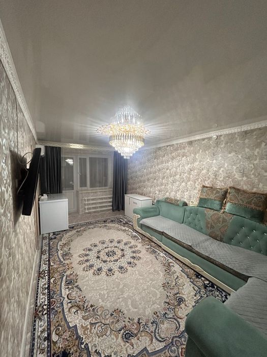 Продам двух комнатную квартиру