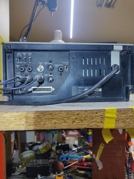 Panasonic AG-5700 B