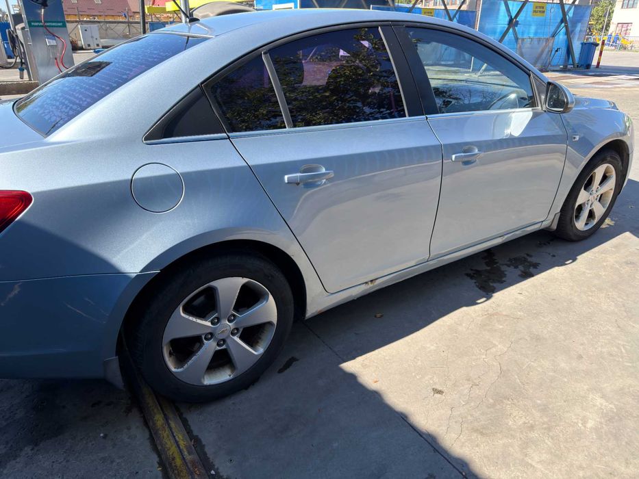 CHEVROLET Cruze 2010 — imagine 3
