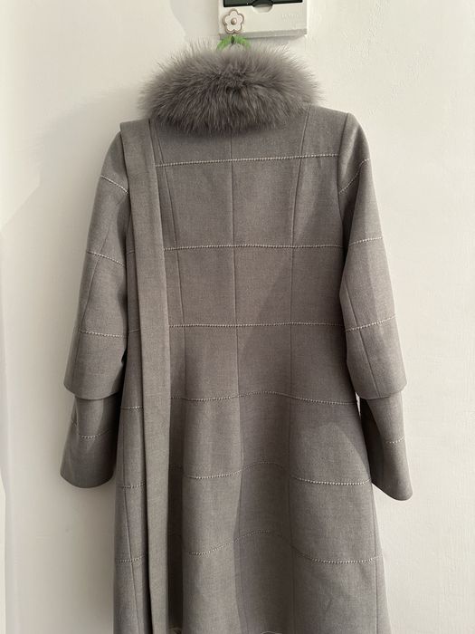 Пальто сатылады