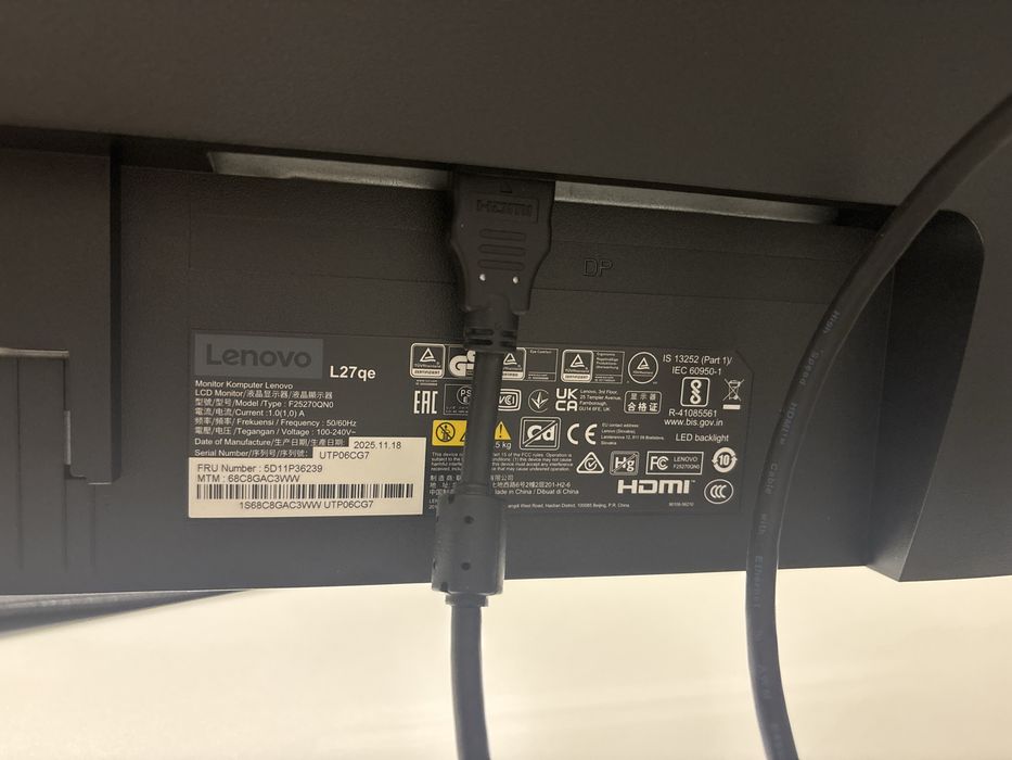 Два монитора Lenovo (с гаранционен срок)