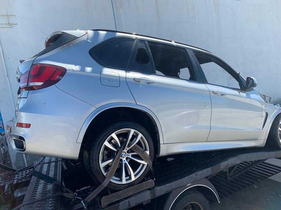 Dezmembrez bmw x5 f15 2015+/M pachet 3.0d/bara spate f15/haion