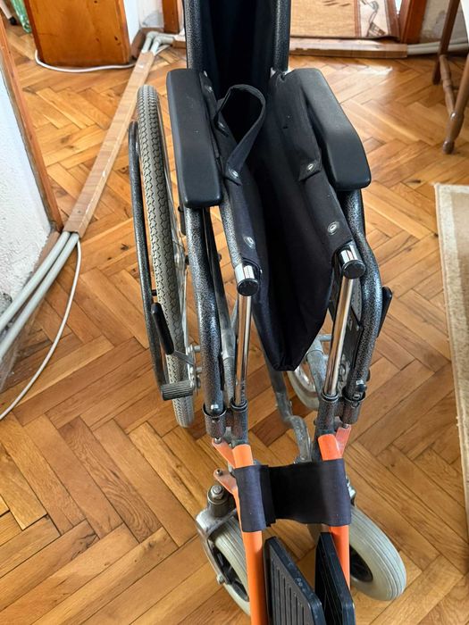 Инвалидна количка