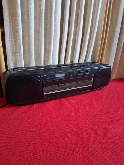 Radio-Casette Hitachi
