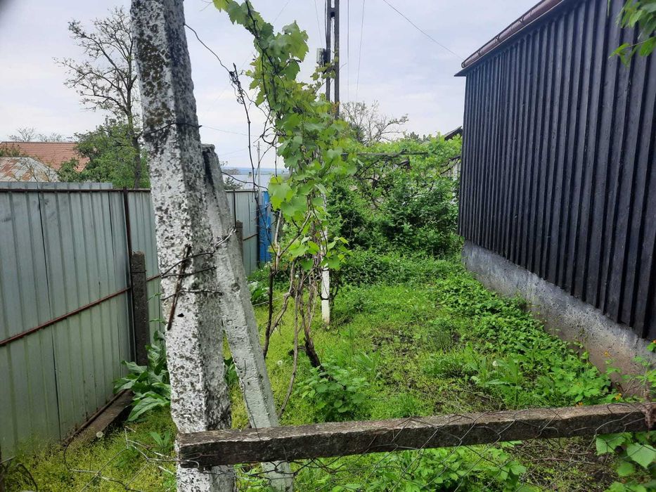 Teren intravilan 2.651 m² în Focuri, Iași - casă veche (1968) pe proprietate (ideal pentru demolare/renovare)