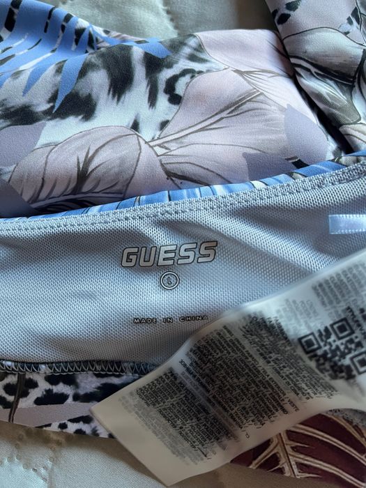 Дамски бански на Guess