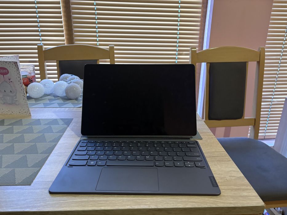 Изключително запазен Lenovo Tab 12 pro