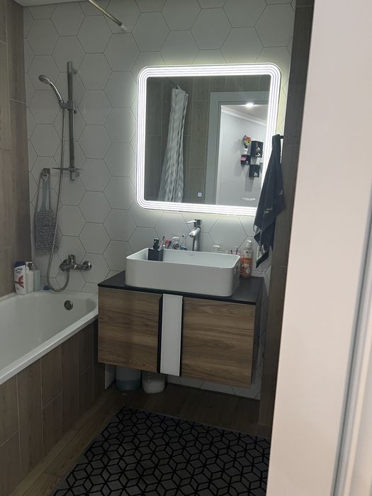 Продам 4х комн кв