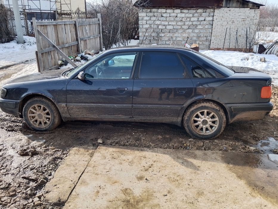 Продам Ауди 100 с4