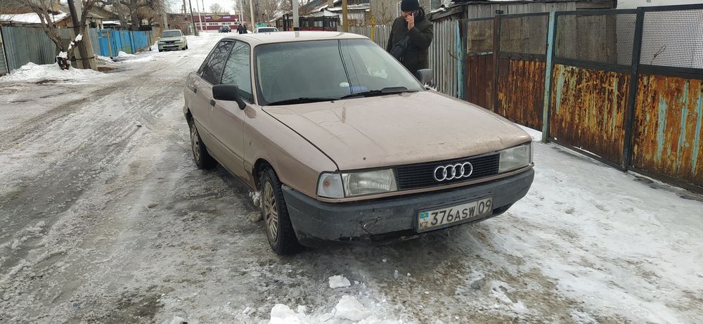 Срочно продам Ауди 80