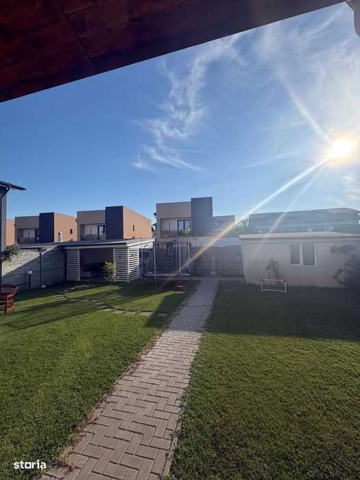 Casă Individuală P+1 | 3 Dormitoare | 500 Mp Teren | Str. Rubinului, B