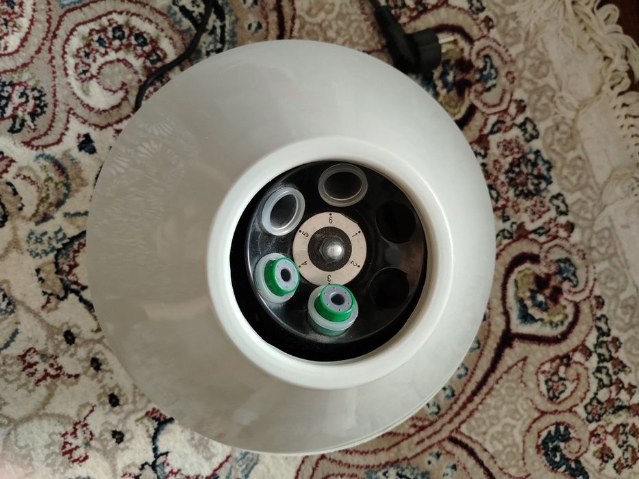 Продается Центрифуга бу почти как новая