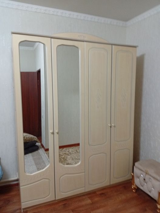 Продам срочно мебель в спальню