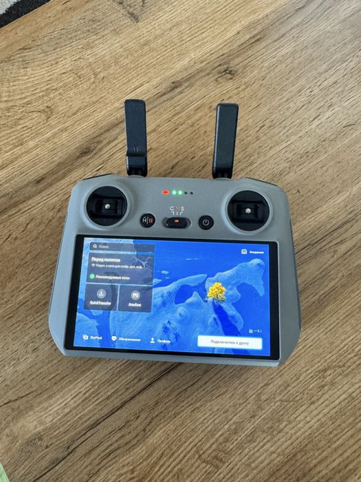 DJI Mini 4 Pro Fly More Combo (идеальное состояние)