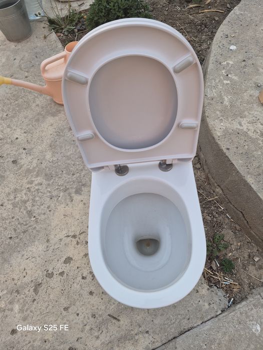 Унитазз сатылады