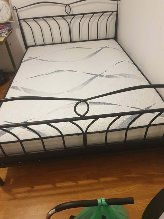 Pat pentru dormitor 2 persoane solid 2m cu 160