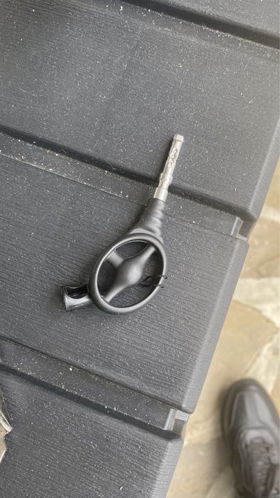 Кормилна колона със заключващ механизъм за BMW X3