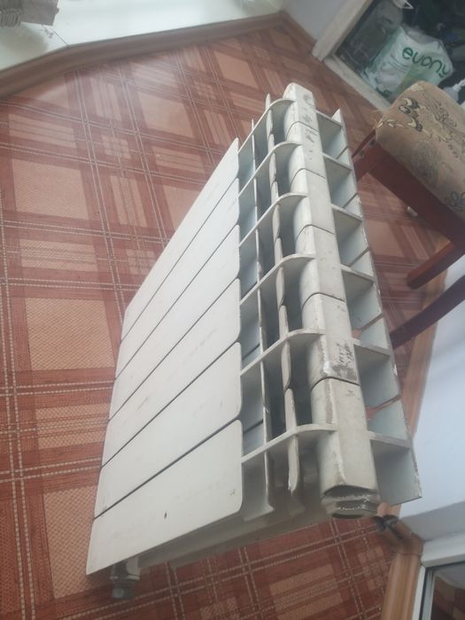 Чемодан с колесиками