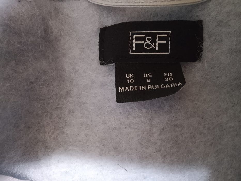 Продам пальто демисезонный