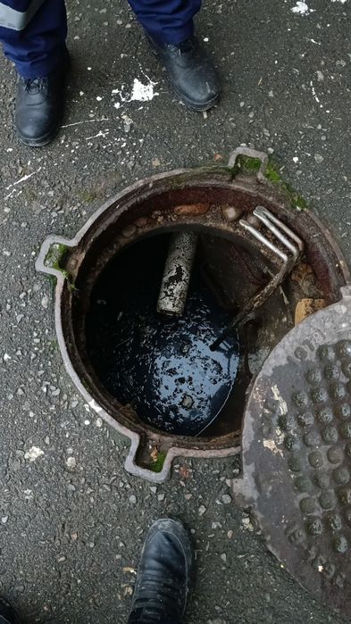 Kanalizatsiya quvurlarini sifatli Va Xamyonbop narxlarda tozalash 24/7