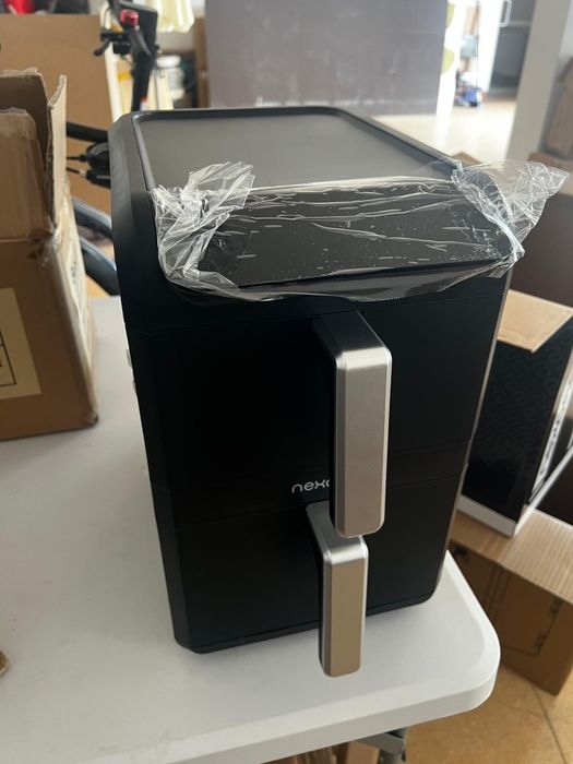 NexOne TwinFryer 11L – Двукамерен фритюрник с горещ въздух 2800W, две независими кошници, 8 програми и Sync функция