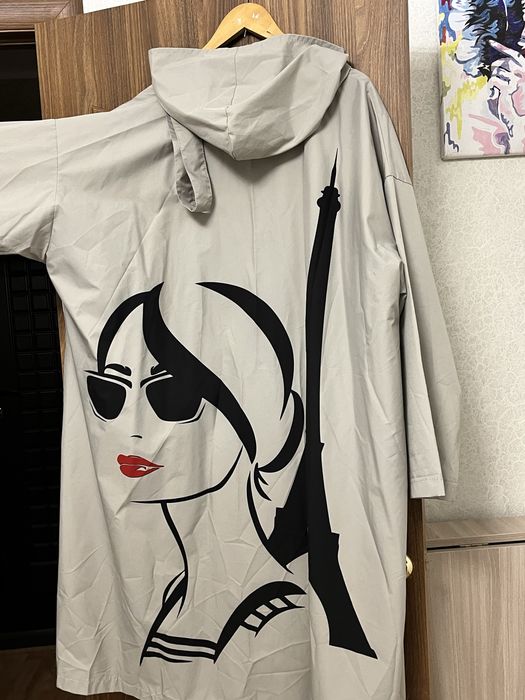 Продам женский плащ