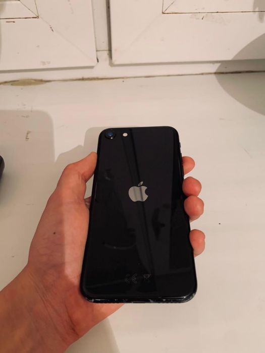 Аифон se 32к ватсапка жазындар