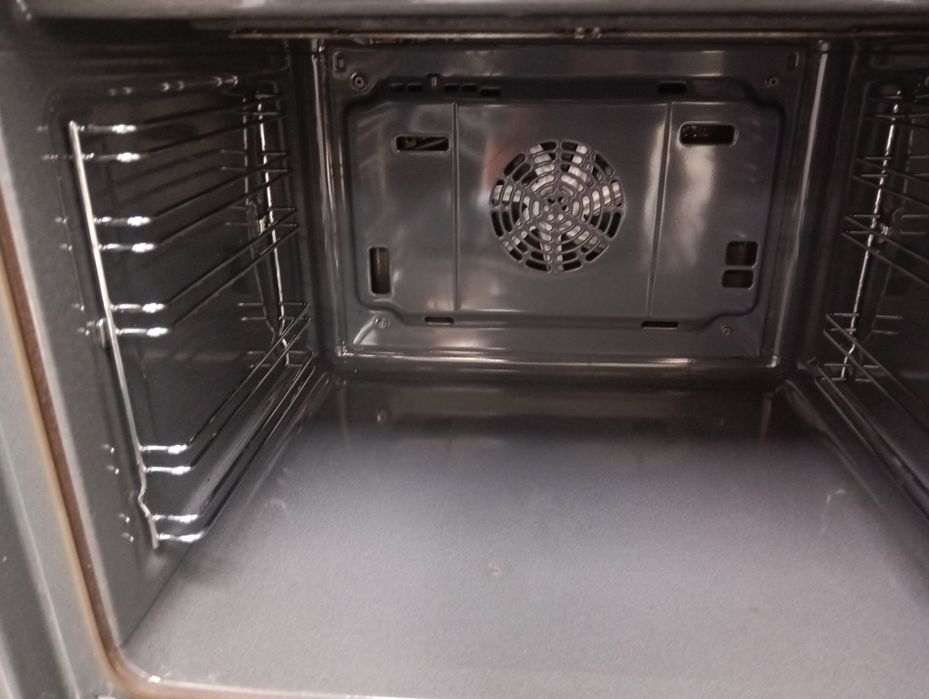 Иноксова фурна за вграждане Siemens Made in Germany 2години Гаранция!